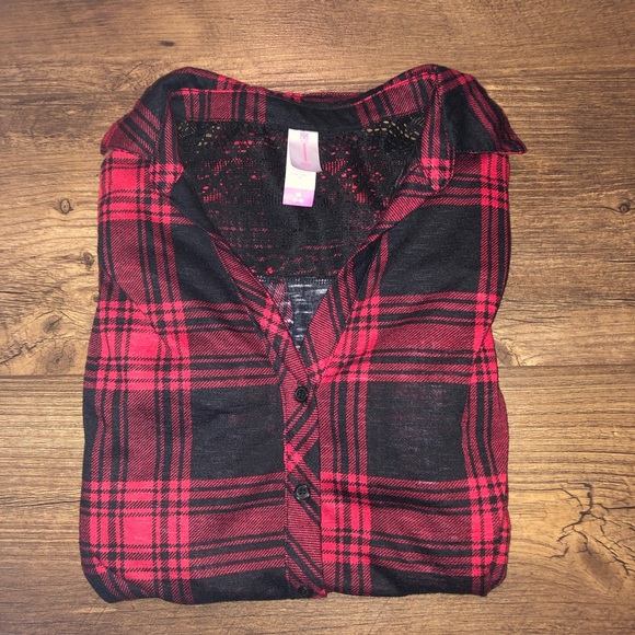 Button up - Picture 3 of 4